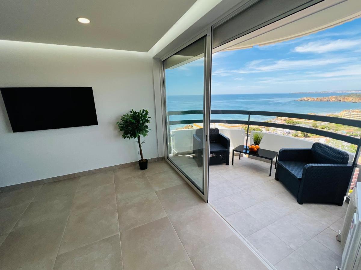 Top Ocean View Apartment - Amazing Sunset - Modern Style - Pool & 200M To Beach Portimão Buitenkant foto