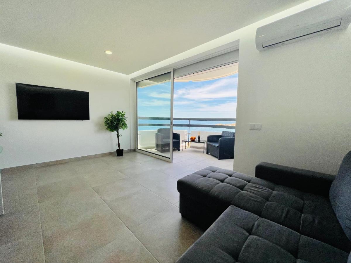Top Ocean View Apartment - Amazing Sunset - Modern Style - Pool & 200M To Beach Portimão Buitenkant foto