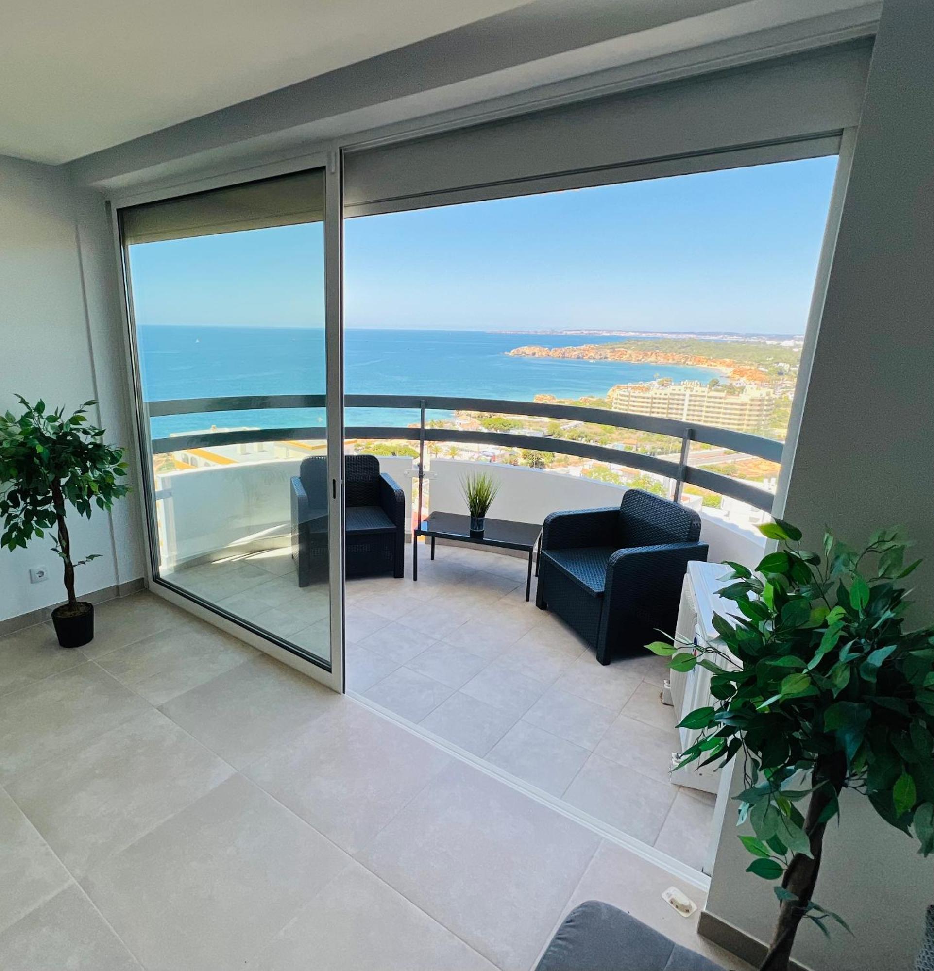Top Ocean View Apartment - Amazing Sunset - Modern Style - Pool & 200M To Beach Portimão Buitenkant foto