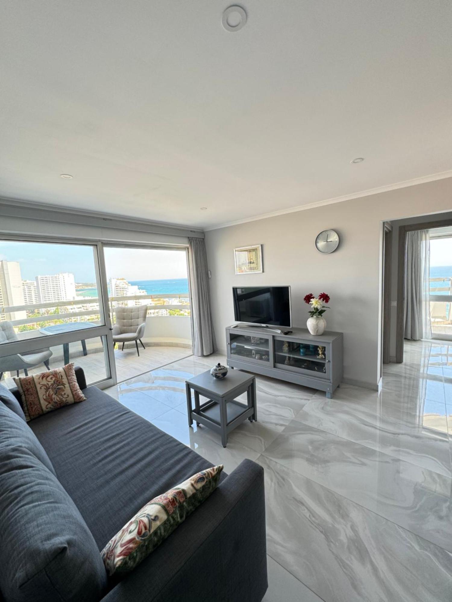 Top Ocean View Apartment - Amazing Sunset - Modern Style - Pool & 200M To Beach Portimão Buitenkant foto