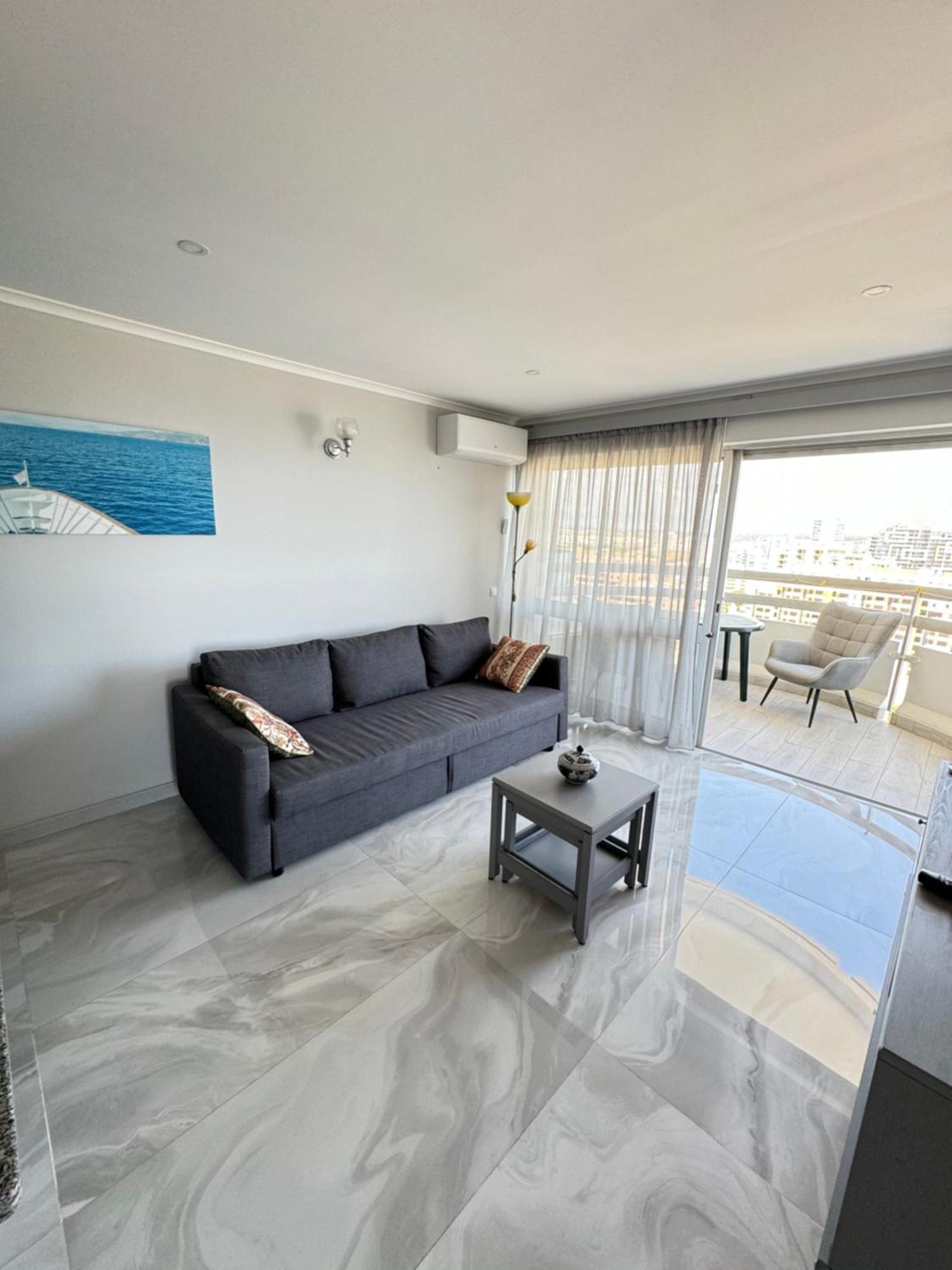 Top Ocean View Apartment - Amazing Sunset - Modern Style - Pool & 200M To Beach Portimão Buitenkant foto